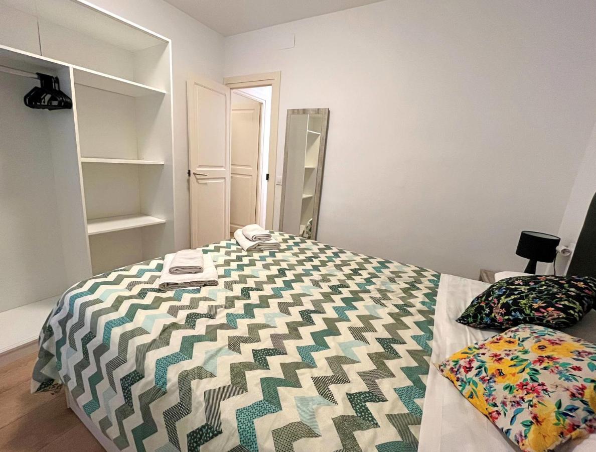 Apartamento Cerca De La Playa Бланес Экстерьер фото