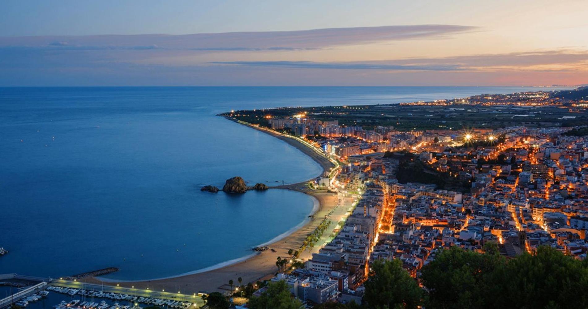Apartamento Cerca De La Playa Бланес Экстерьер фото